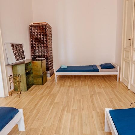 T&T Hostel & Apartments Krakkó Kültér fotó